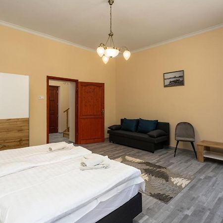 Illes Hotel Szeged Luaran gambar