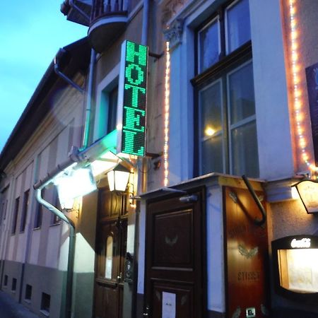 Illes Hotel Szeged Luaran gambar