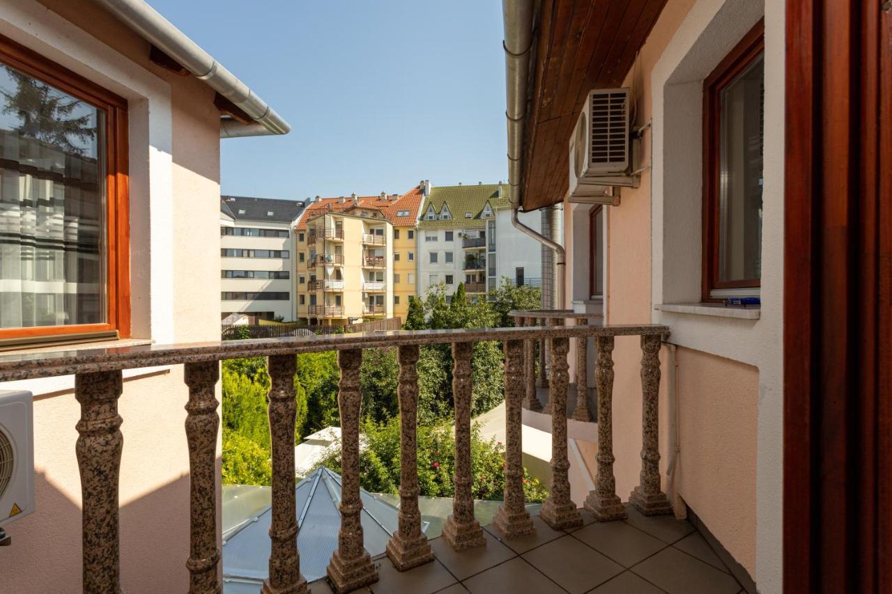 Illes Hotel Szeged Luaran gambar