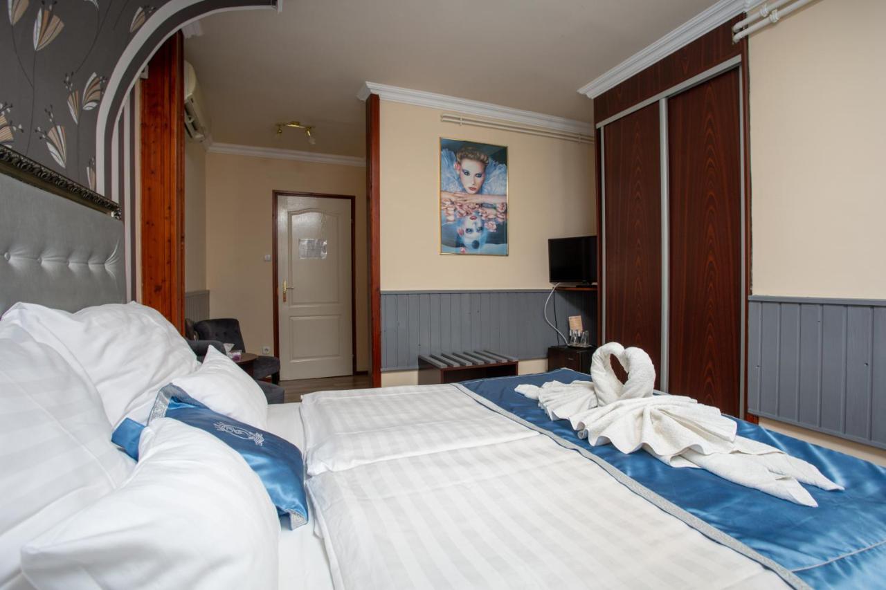 Illes Hotel Szeged Luaran gambar
