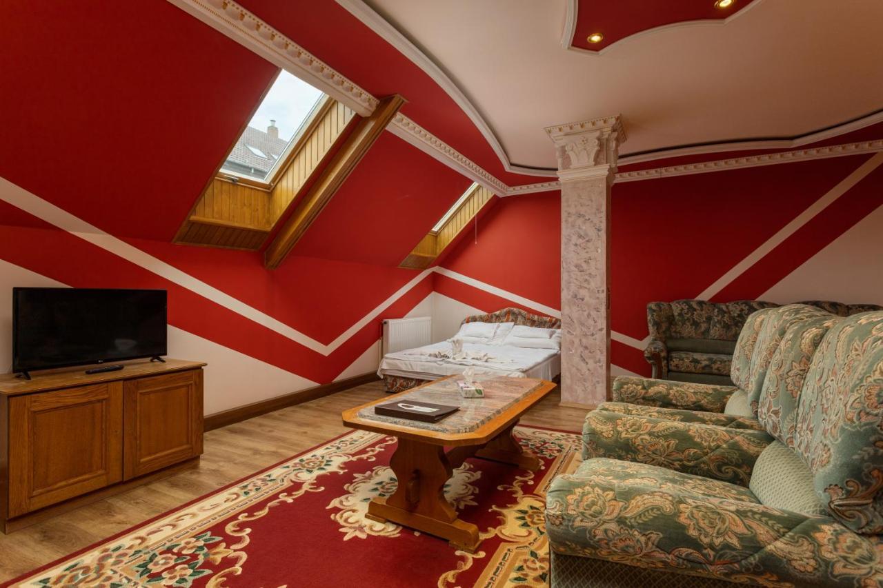 Illes Hotel Szeged Luaran gambar
