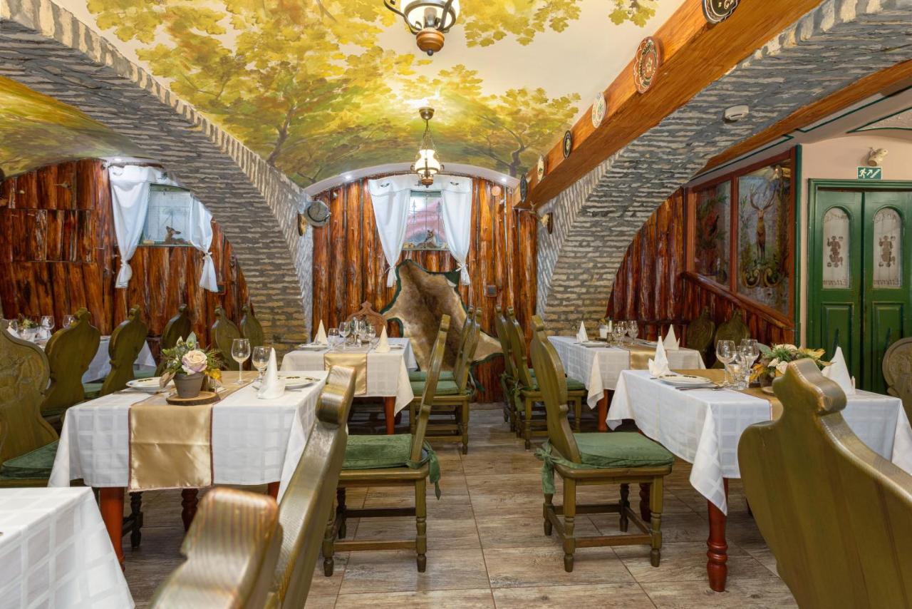 Illes Hotel Szeged Luaran gambar