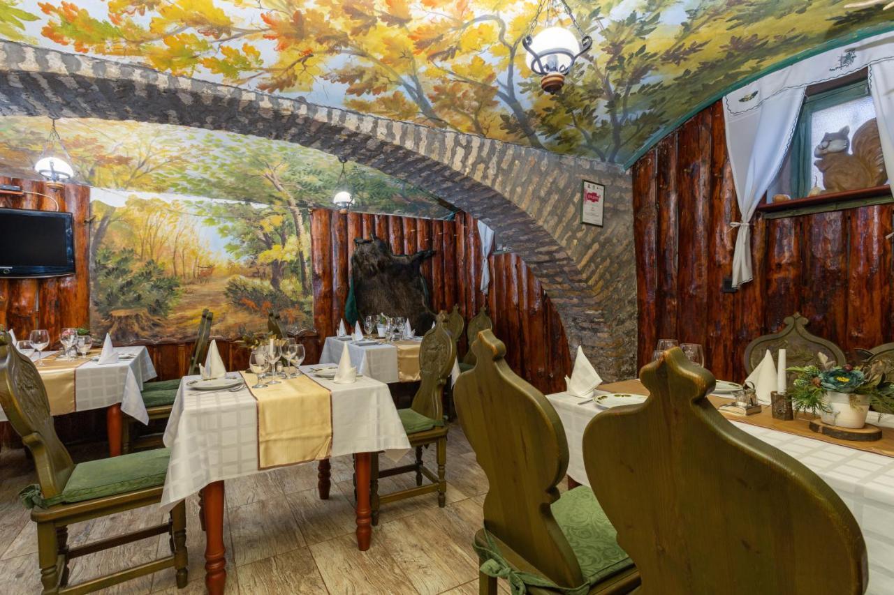 Illes Hotel Szeged Luaran gambar