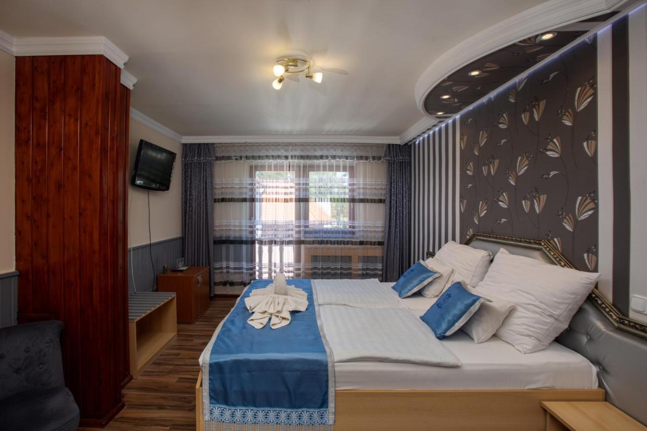Illes Hotel Szeged Luaran gambar