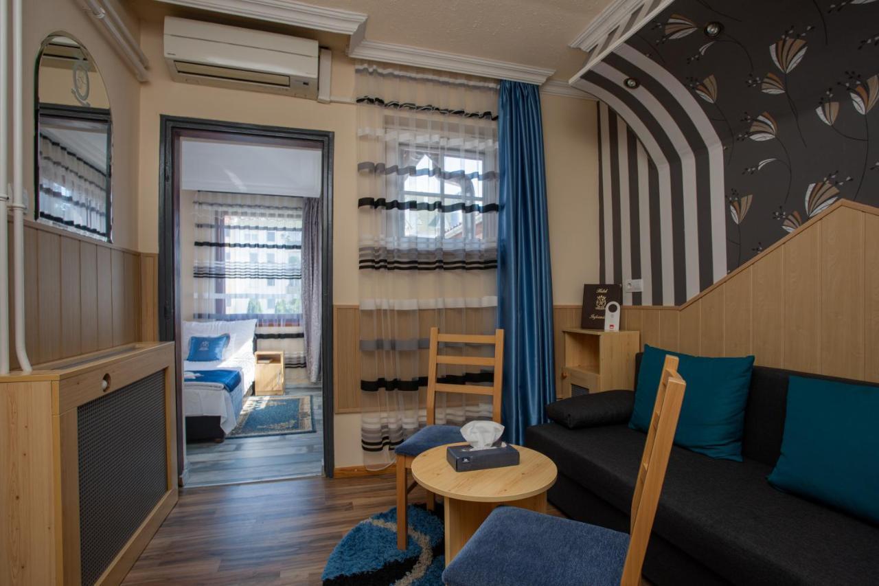 Illes Hotel Szeged Luaran gambar